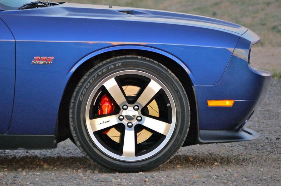  Dodge Challenger SRT8 392 2011 года  (фото 100 из 115)